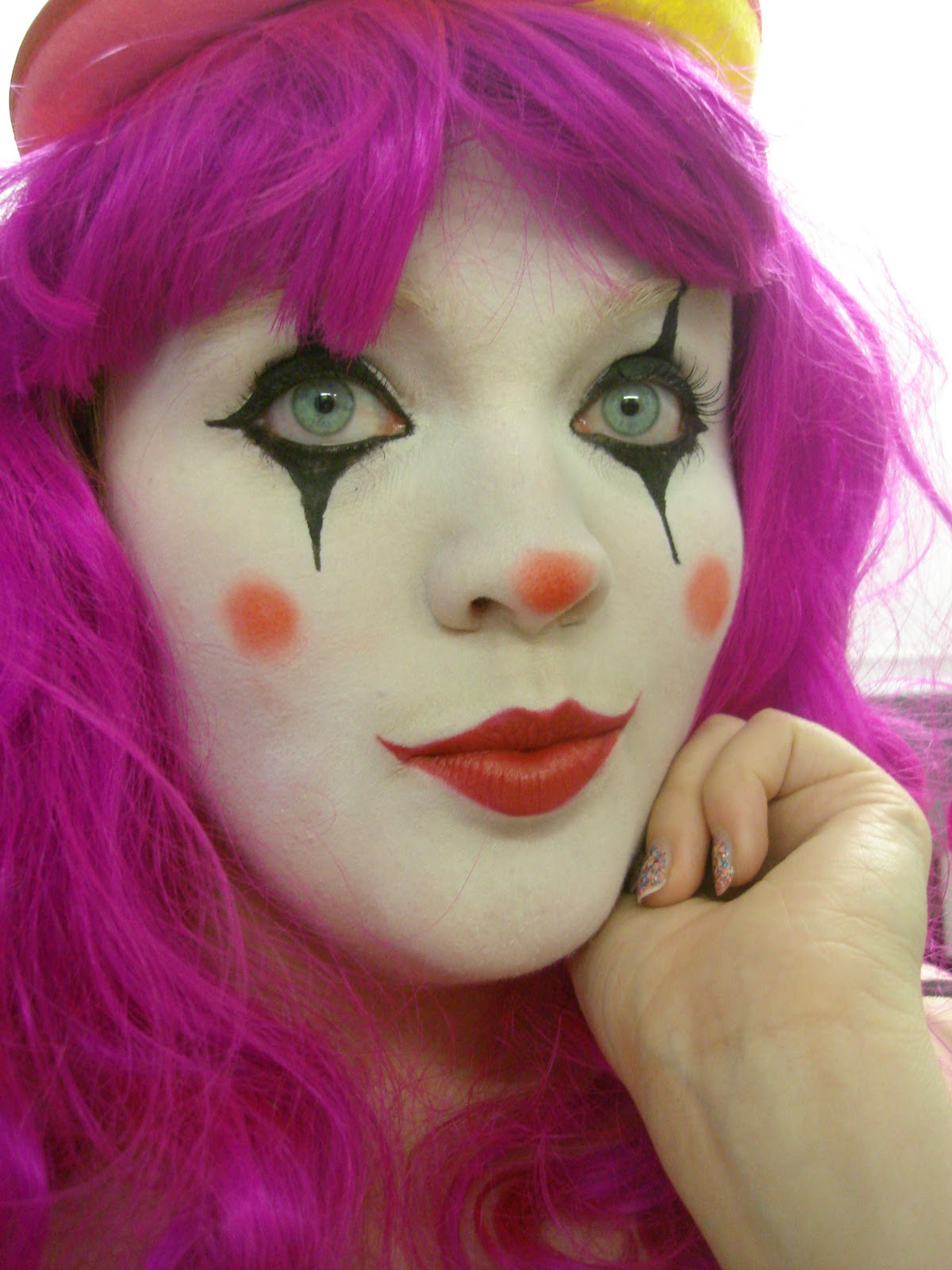 Pretty Clown Makeup Ideas - Mugeek Vidalondon