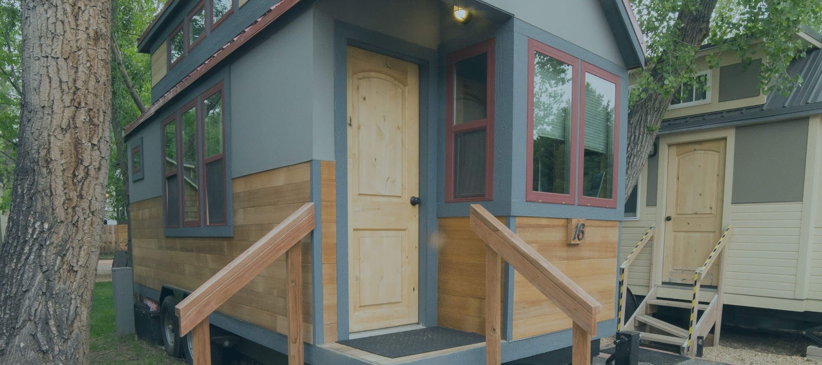 TINY HOUSE TOWN The Heritage River Birch (165 Sq Ft)