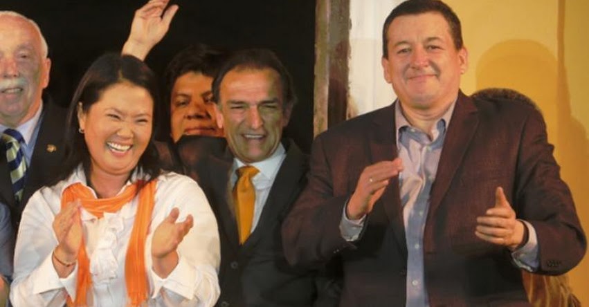 ROLANDO REÁTEGUI: Congresista por la región San Martín fue el nexo para falsos aportantes de Fuerza 2011 ROLANDO REÁTEGUI: Congresista por la región San Martín fue el nexo para falsos aportantes de Fuerza 2011