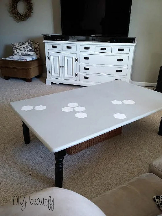 honeycomb pattern on table