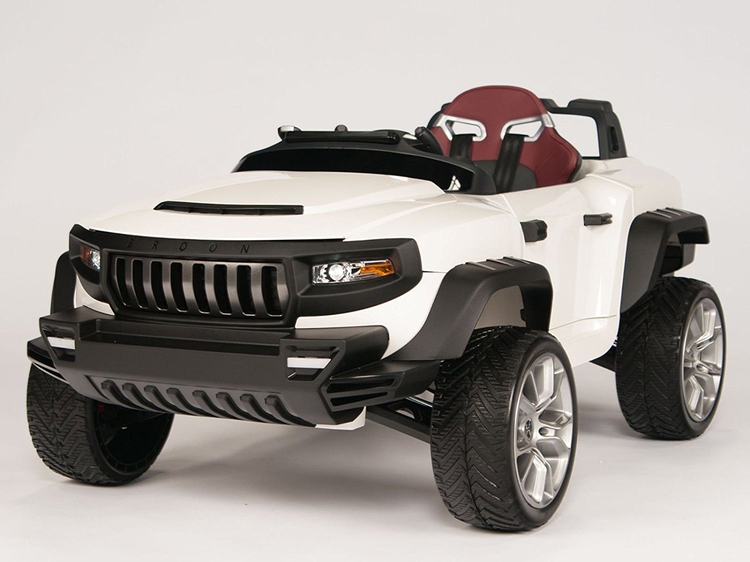 Henes Broon T870 Kids Ride On Jeep 24V Power with Rubber Wheels Tablet