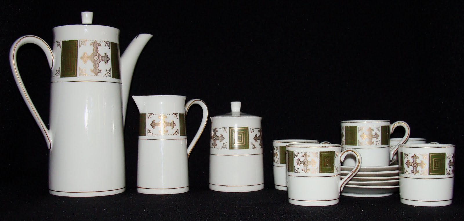 Karen s Little Red Wagon Arnart Creations Japan Tea Set Collecting Japanese Export Porcelain
