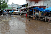 ''Pedagang Pasar Inpres Tebing Tinggi Terancam Luapan Sungai" Infrastruktur Pasar Ini Tidak Tersentuh Dana Hibah RR.