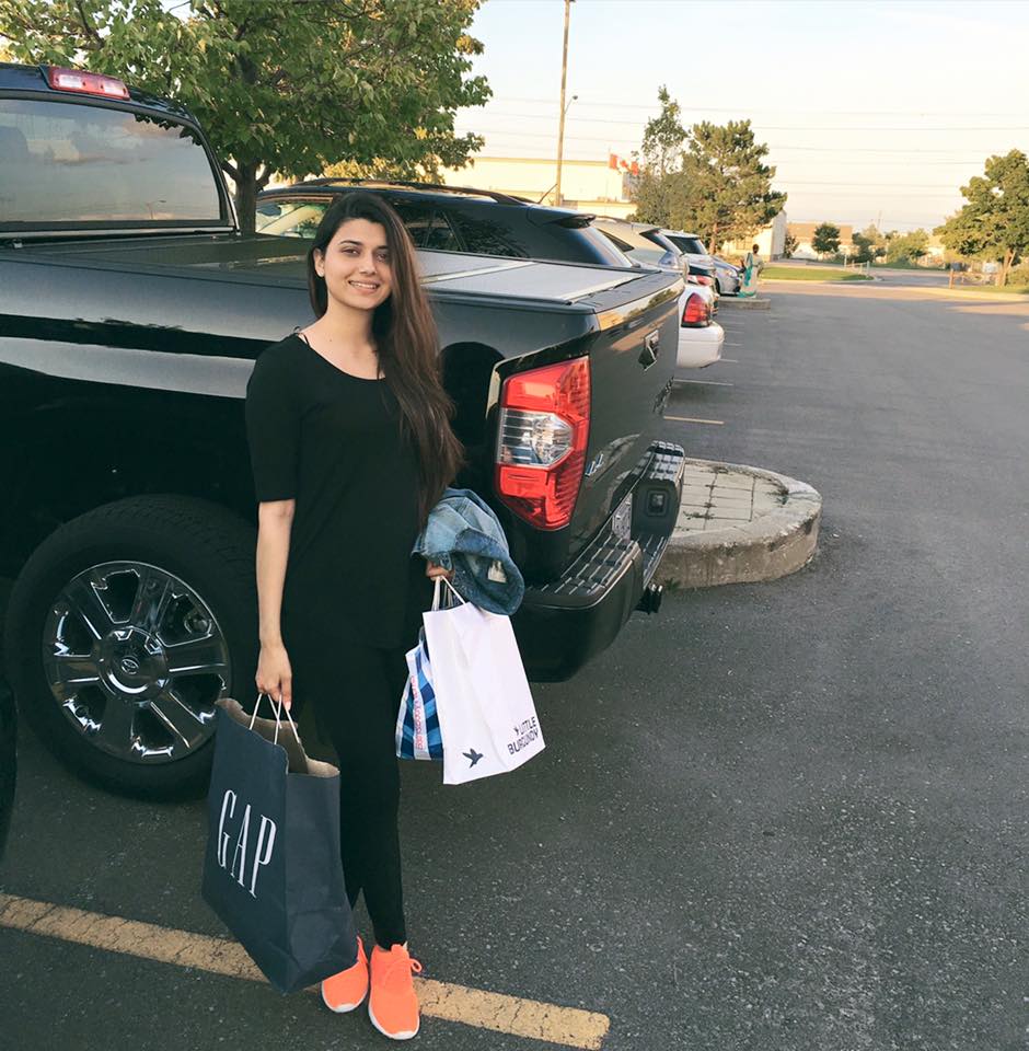 nimrat khaira beautiful photos collection nimrat khaira nimrat khaira beautiful photos collection nimrat khaira
