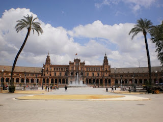 Plaza de España, fountain
