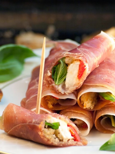 Roulés de Parme aux saveurs d'Italie, bouchées italienne, roulés de jambon, recette italienne
