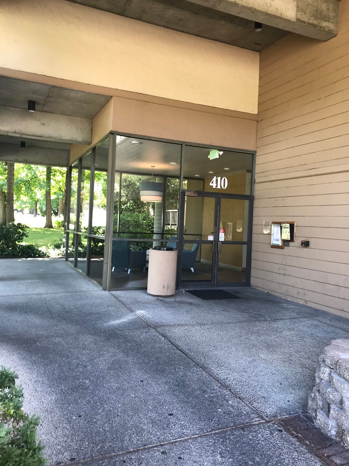 WALNUT CREEK CONDO FOR LEASE