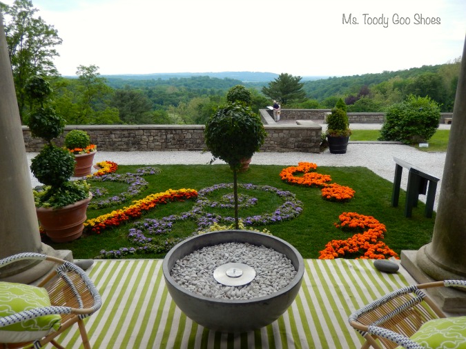 Mega-Mansion Tour: Outdoor Spaces | Ms. Toody Goo Shoes