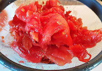 Chicharro con salsa de tomate natural