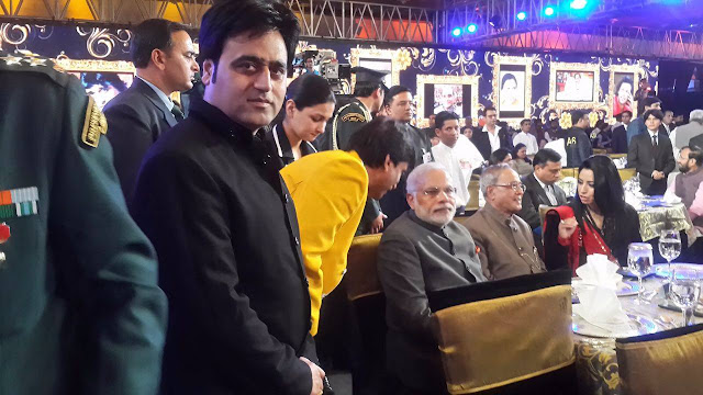 Sanjeev Juneja with Narendra Modi - Memories Sanjeev Juneja with Narendra Modi