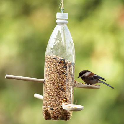 Willowbank Community Garden: UPCYCLE bird feeder
