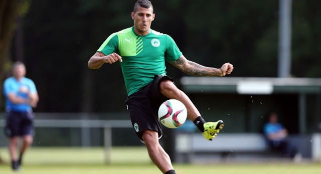 Πρόταση για Καρέλη;