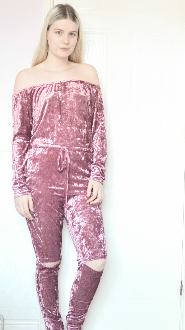 outfit-of-the-day-velvet-dreams-sunsetdesires- outfit-of-the-day-velvet-dreams-sunsetdesires-