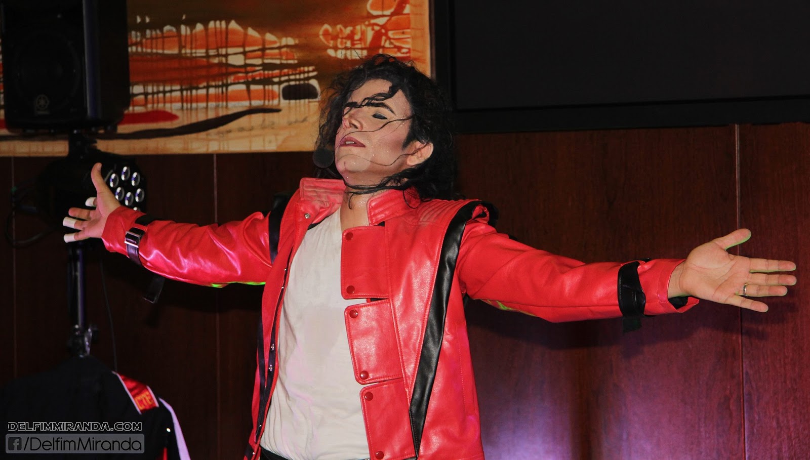 Delfim Miranda - Michael Jackson Tribute - Thriller - Live hotel performance