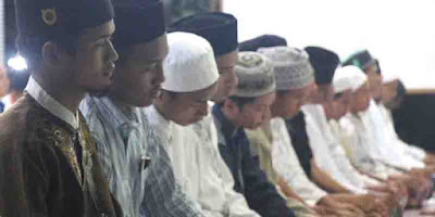 Mempelajari tentang syarat-syarat shalat berjamaah syarat-syarat shalat berjamaah