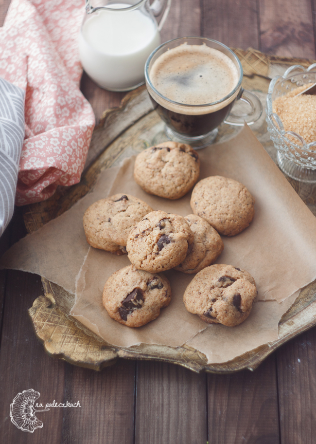 Chocolate chunk cookies z kinako ciasteczka