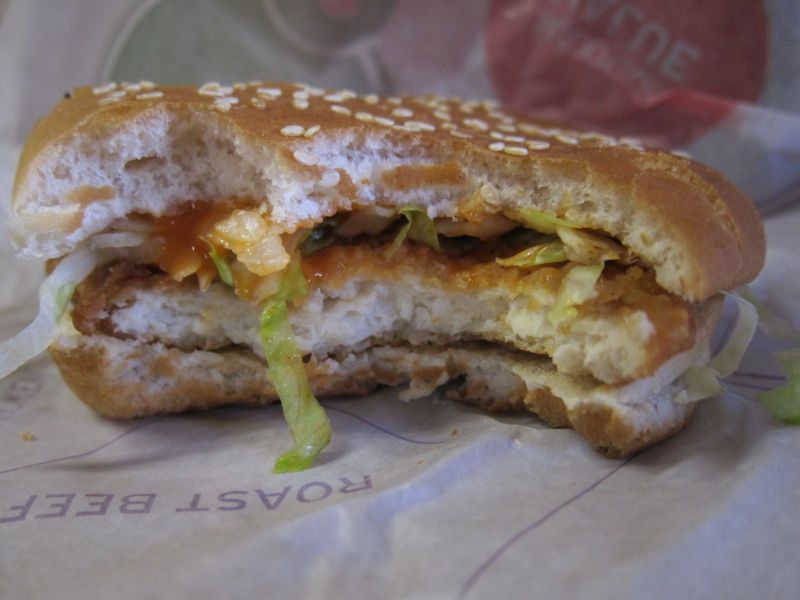Review Arby's Jr. Buffalo Chicken Sandwich
