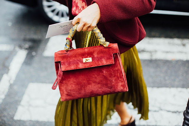 Formas de llevar un pañuelo street style 2015-2016 Formas de llevar un pañuelo street style 2015-2016