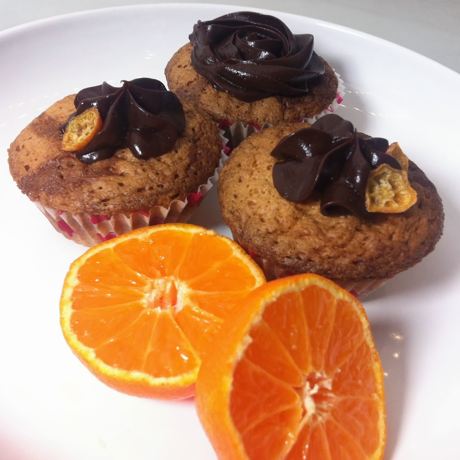 Pâtisserie Nadine: Mandarinen-Schoko-Muffins mit Schoko-Buttercreme