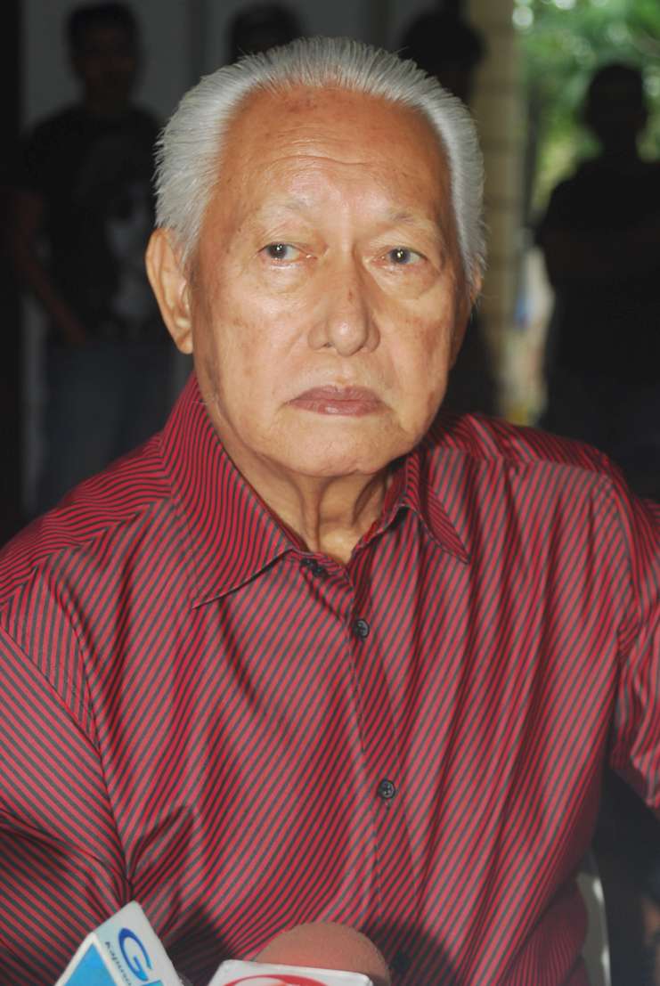 Distinguished List of UE Alumni