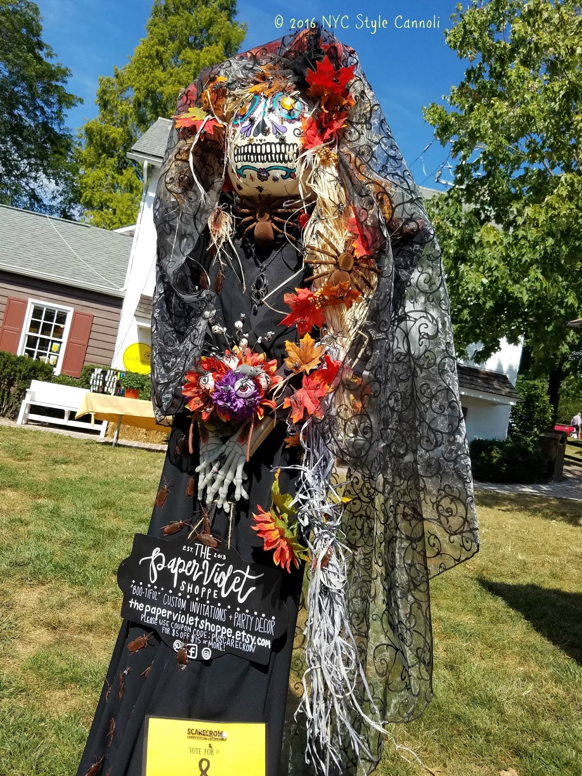 Scarecrow Festival at Peddler's Village NYC, Style & a little Cannoli