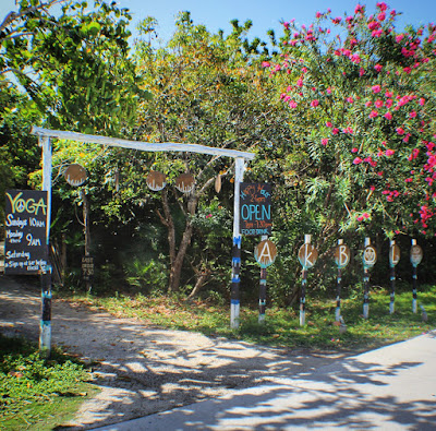 Remaxvipbelize -tres-cocos-neighborhood