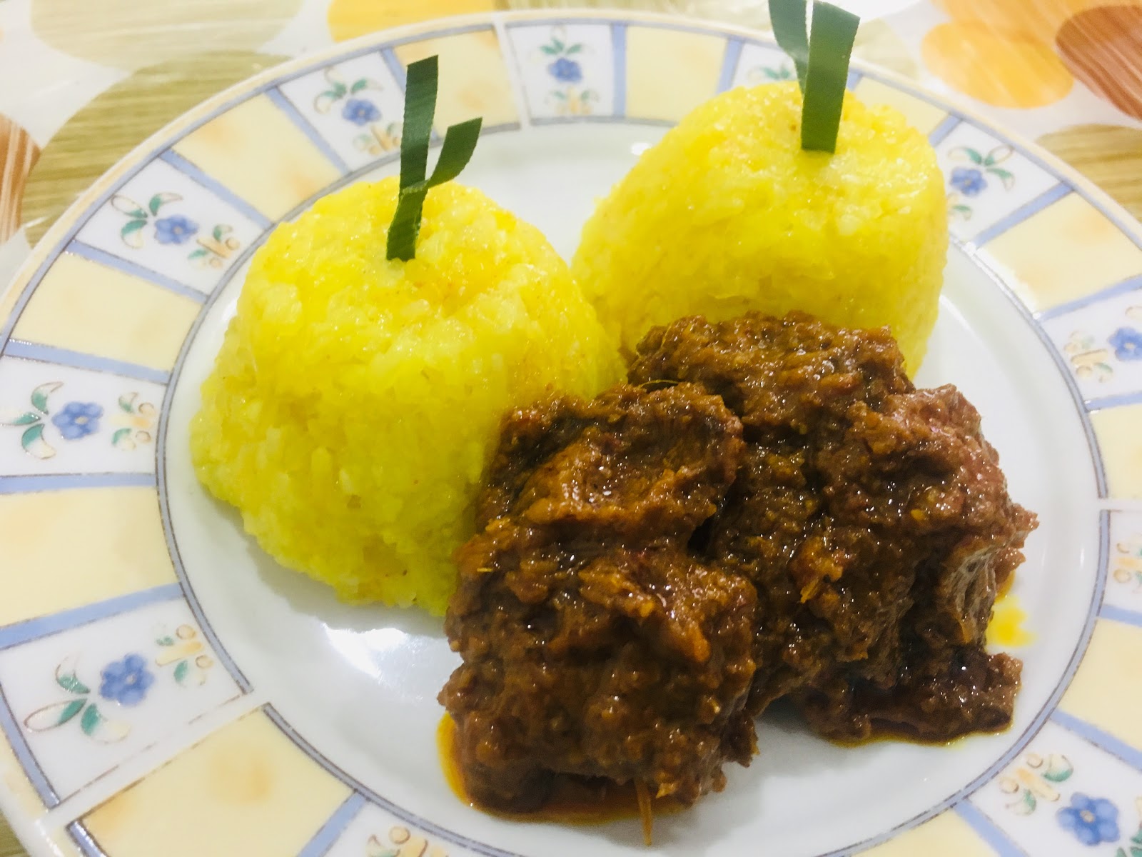 Pulut Kuning Rendang Daging Menu Pilihan Hari ke30 PKP