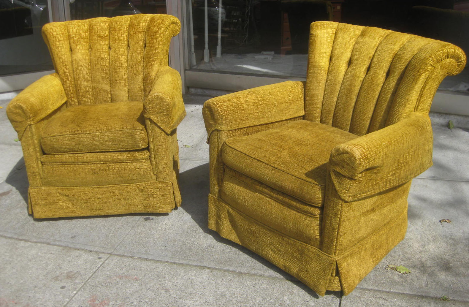 UHURU FURNITURE & COLLECTIBLES SOLD Gold Easy Chairs 100