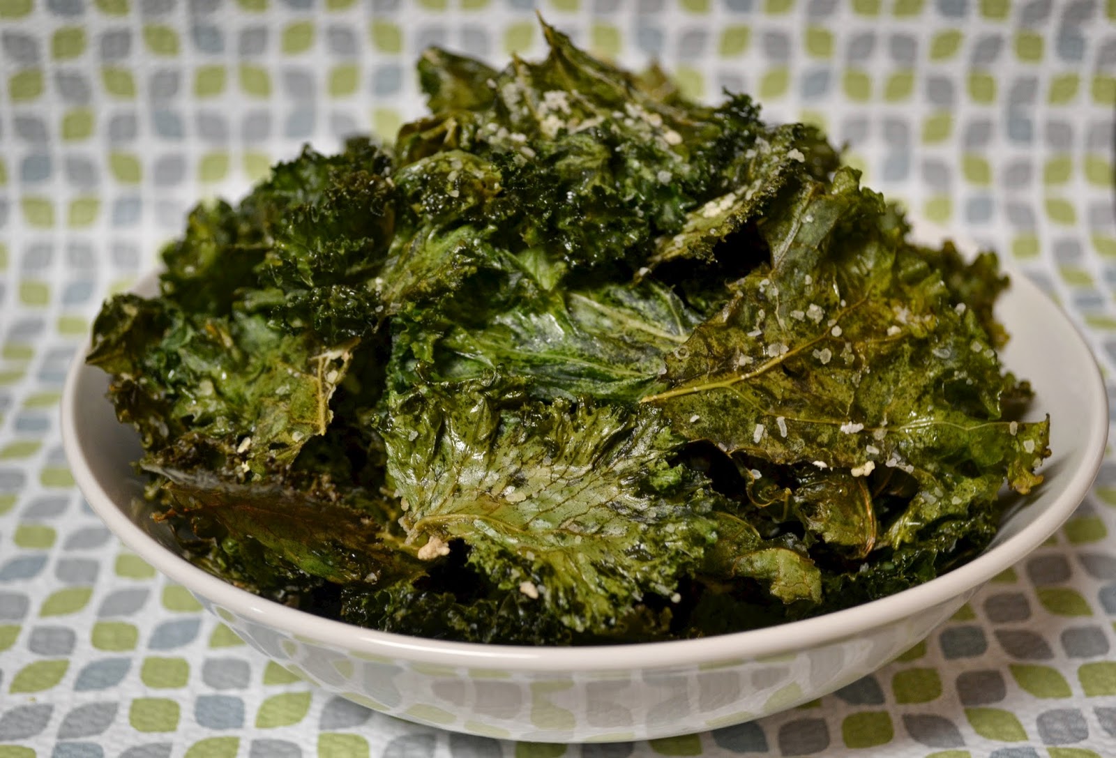 Salt and Vinegar Kale Chips Feed the Fashionista