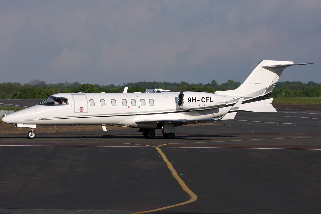 LONDON BIGGIN HILL AIRPORT EGKB/BQH IMAGES by Terry Wade 9HCFL LJ40 16/05/16 LONDON BIGGIN HILL AIRPORT EGKB/BQH IMAGES by Terry Wade 9HCFL LJ40 16/05/16