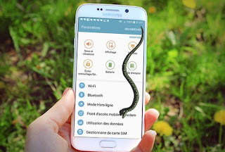 Snake On Screen Hissing Joke APK Snake On Screen Hissing Joke APK