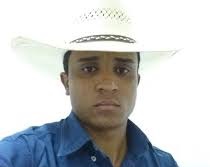 Estudante tem o rosto desfigura por touro de 300 kg durante treino de montaria em Rondônia Estudante tem o rosto desfigura por touro de 300 kg durante treino de montaria em Rondônia