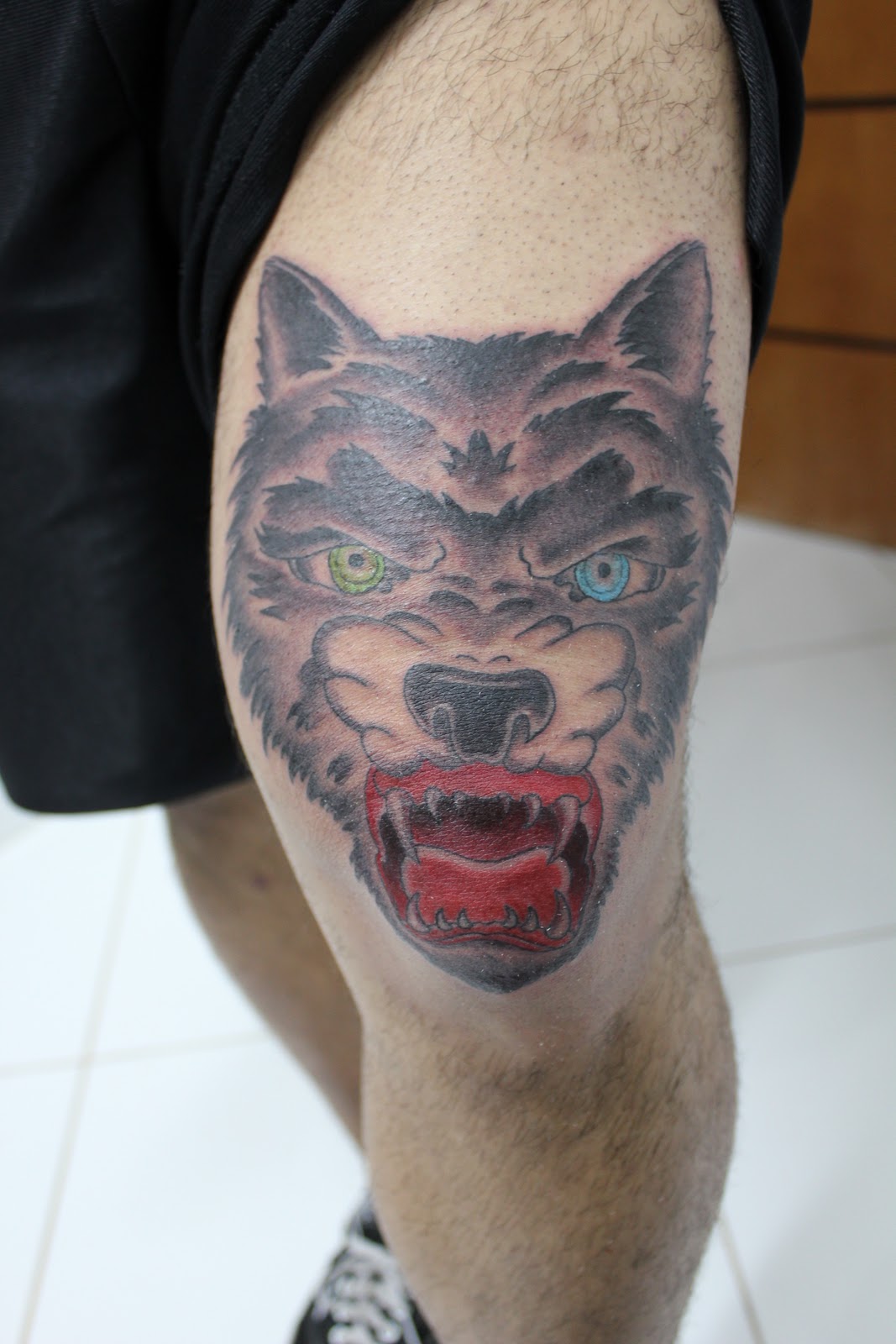 Ink me Knee Wolf Tattoo Tatuagem Lobo no Joelho