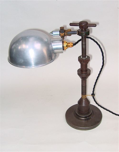 MACHINE DESK LAMP 3