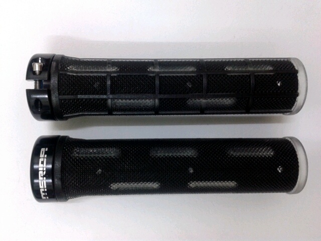 merida grips