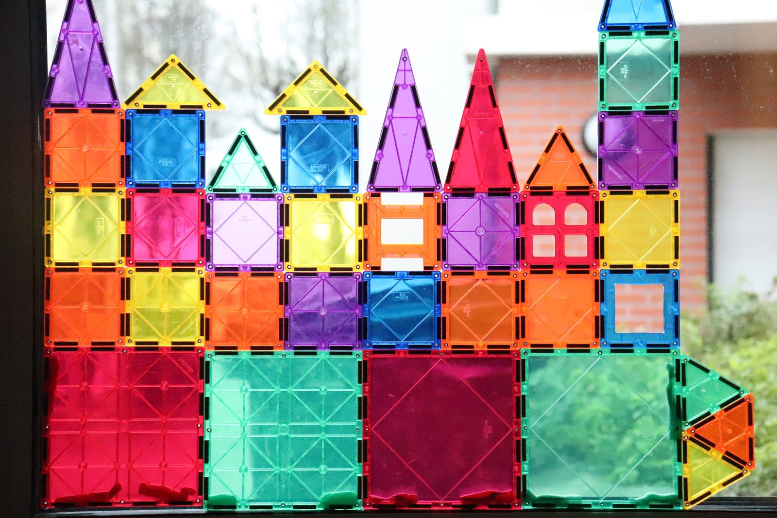 La brigade d'Annaelle 8 idées pour jouer avec des Playmags