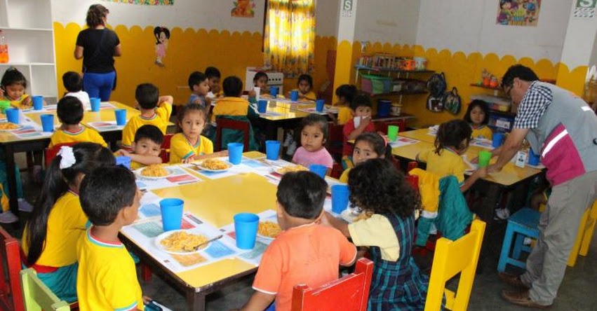 QALI WARMA: Verifican servicio alimentario en escuelas de Chimbote - www.qaliwarma.gob.pe QALI WARMA: Verifican servicio alimentario en escuelas de Chimbote - www.qaliwarma.gob.pe
