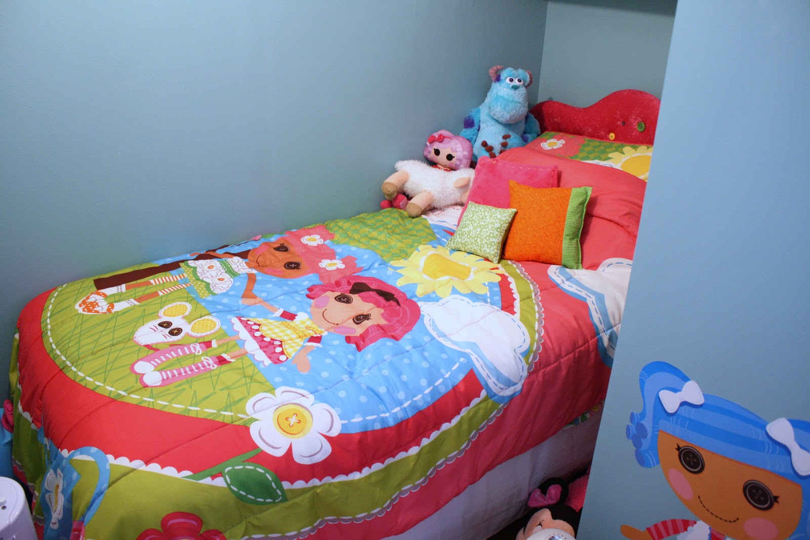 Deeply.Rooted.Life. A Lalaloopsy Birthday and New Bedroom!