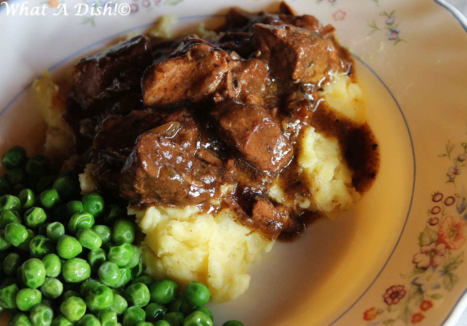 beef in bay leaf gravy