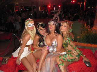 [Image: midsummer_night_dream_playboy_party_palm...9%2529.JPG]