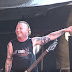 Em show do Stone Sour, fãs fazem coro xingando Nickelback