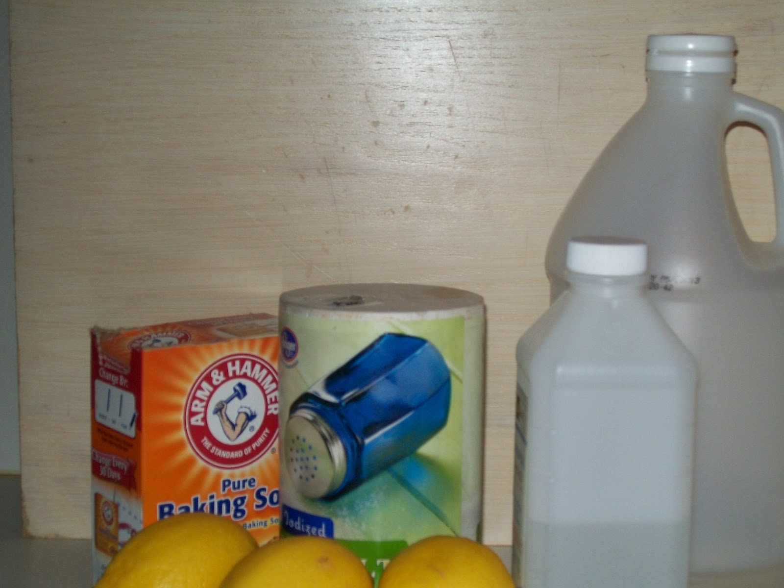 HOME LIFE IDEAS Top 10 Most Useful Items To Stock