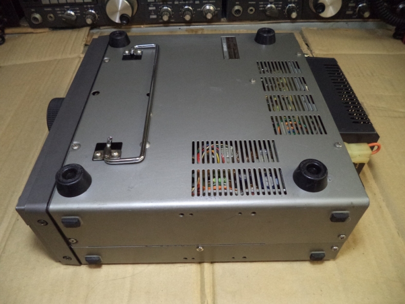 MEDAN RADIO Kenwood TS711A (terjual)