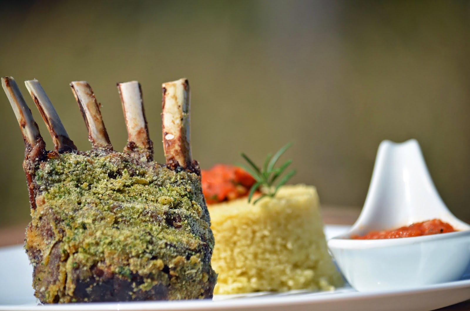 CARRÉ DE CORDEIRO COM CUSCUZ MARROQUINO | Papo De Cozinha... by Léo Felício