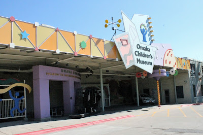 Omaha Children's Museum - a place for families to explore, create and have fun #OmahaWeekend