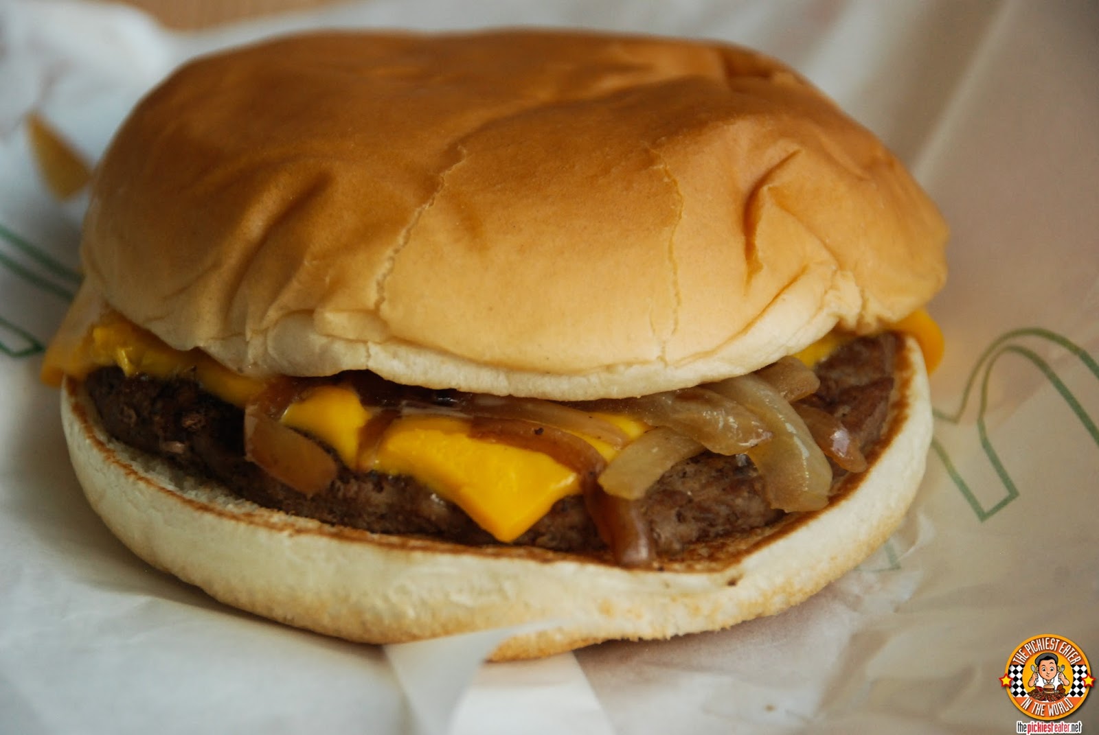 THE PICKIEST EATER IN THE WORLD: MCDONALD'S NEW SMOKY CHEESEBURGER