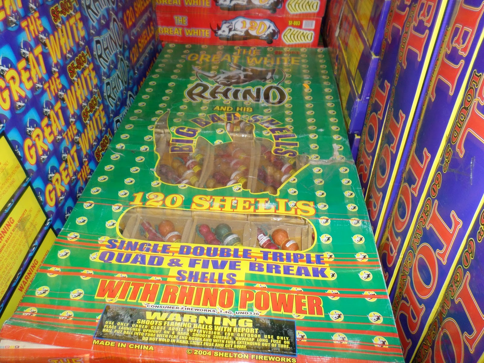 Mortar Kit Fireworks What "nonlegal" fireworks are the best? I've