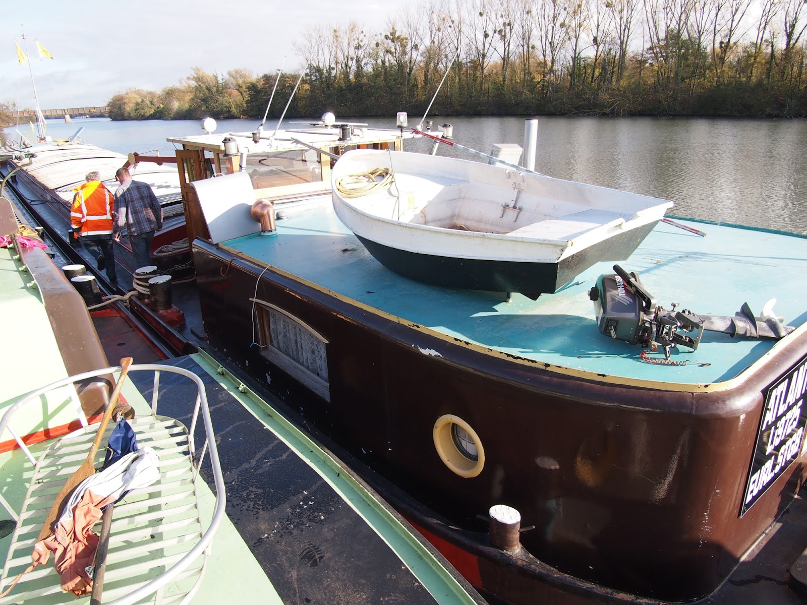 Le gabarit restaurant bio flottant