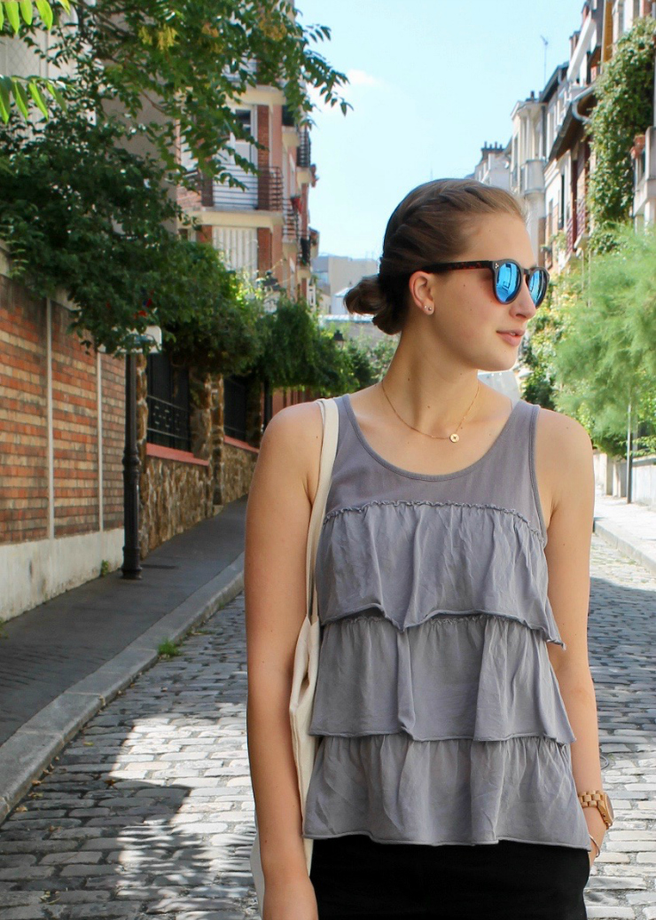 Layered shirt, scallop J. Crew shorts and lace up ballet flats #fashion