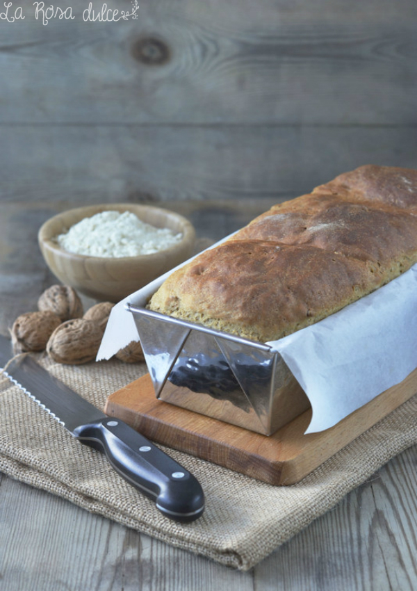 Pan de molde con nueces y harina Tritordeum